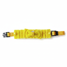 Load image into Gallery viewer, Yellow Ruffle Pineapple Dog Collar - White Background