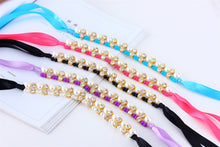 Load image into Gallery viewer, NEW Pearl Diva dog necklace