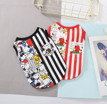Load image into Gallery viewer, Snoopy & Peanuts dog t-shirt