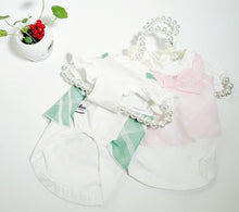 Load image into Gallery viewer, Cho dog top - Isle For Dogs