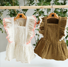 Load image into Gallery viewer, Pamela dog dress
