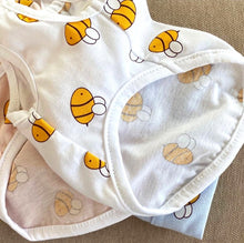 Load image into Gallery viewer, Super soft bee pet top