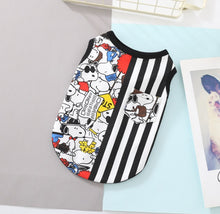Load image into Gallery viewer, Snoopy & Peanuts dog t-shirt