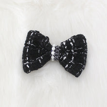 Load image into Gallery viewer, NEW Dog hair bow clip
