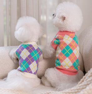 Diamond V neck dog jumper