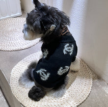 Load image into Gallery viewer, NEW Festive dog jumper
