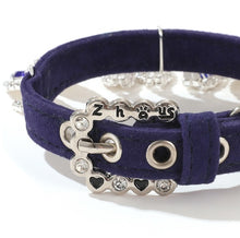 Load image into Gallery viewer, Velvet Diva dog collar
