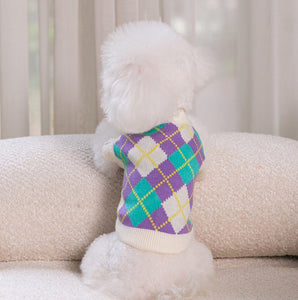 Diamond V neck dog jumper